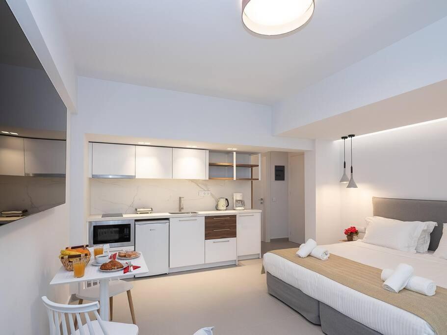 Iris Luxury Apartment At The Heraklion Center Kültér fotó