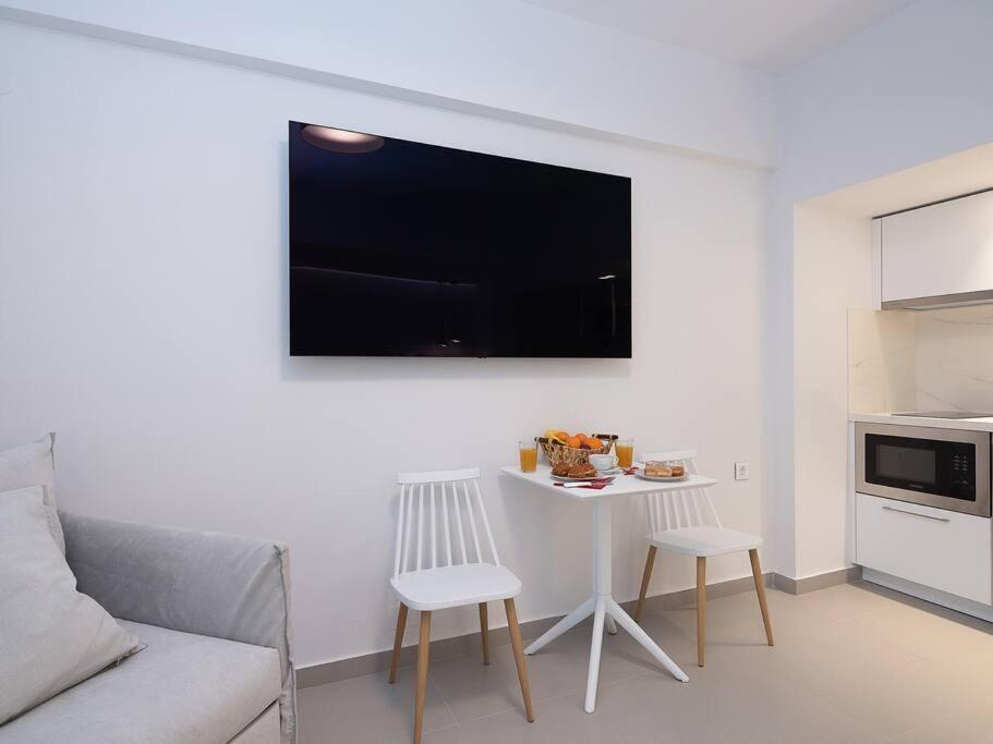 Iris Luxury Apartment At The Heraklion Center Kültér fotó