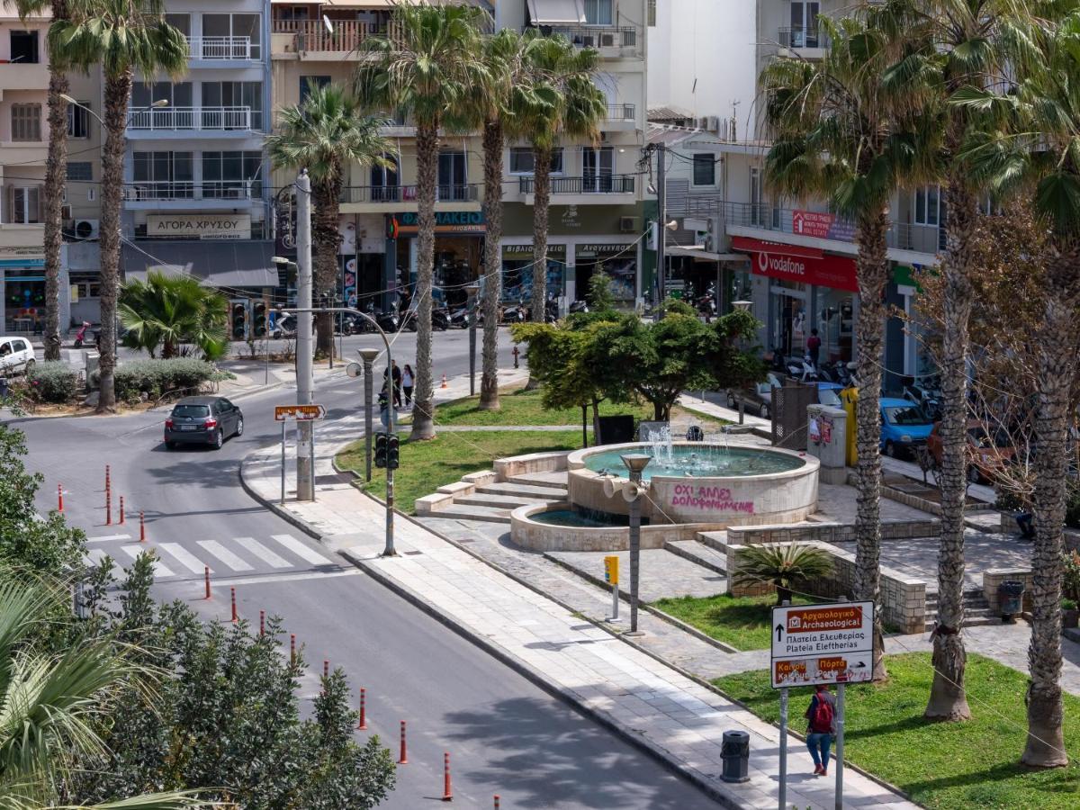 Iris Luxury Apartment At The Heraklion Center Kültér fotó