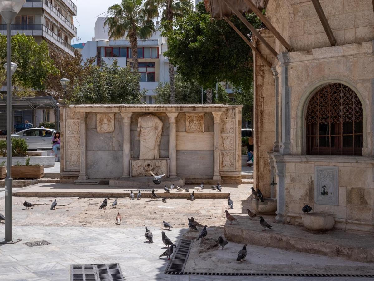 Iris Luxury Apartment At The Heraklion Center Kültér fotó